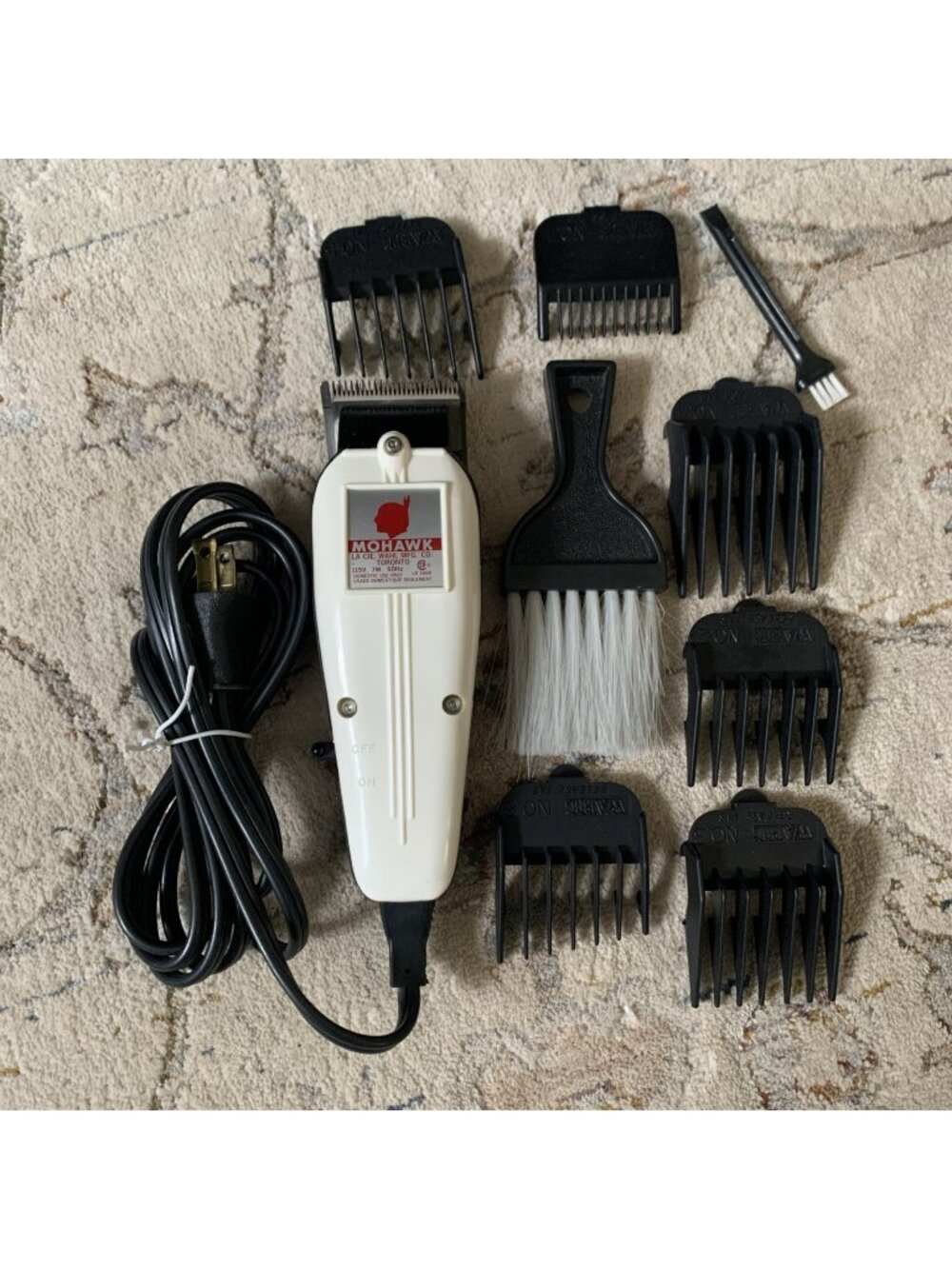 Vintage Wahl Mohawk Electric Hair Clippers Toronto Canada Working + Guards Brush